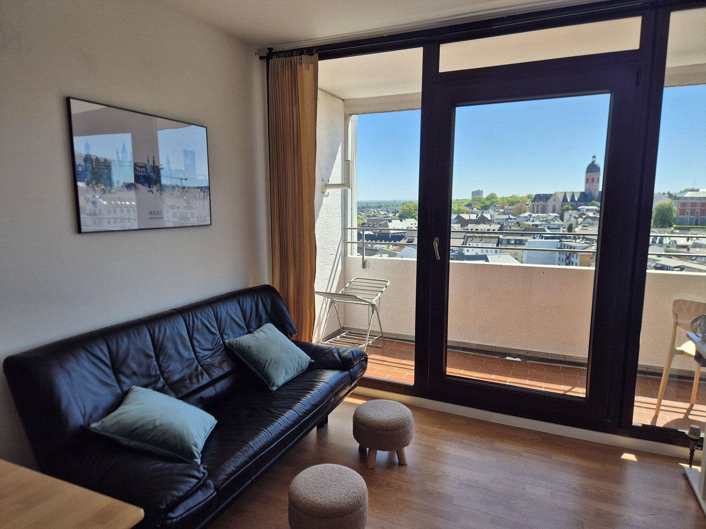Pronájem bytu 1+kk 36 m², Münsterstr. 8, Mainz, Porýní-Falc Pronájem bytu 1+kk 36 m², Münsterstr. 8, Mainz, Porýní-Falc