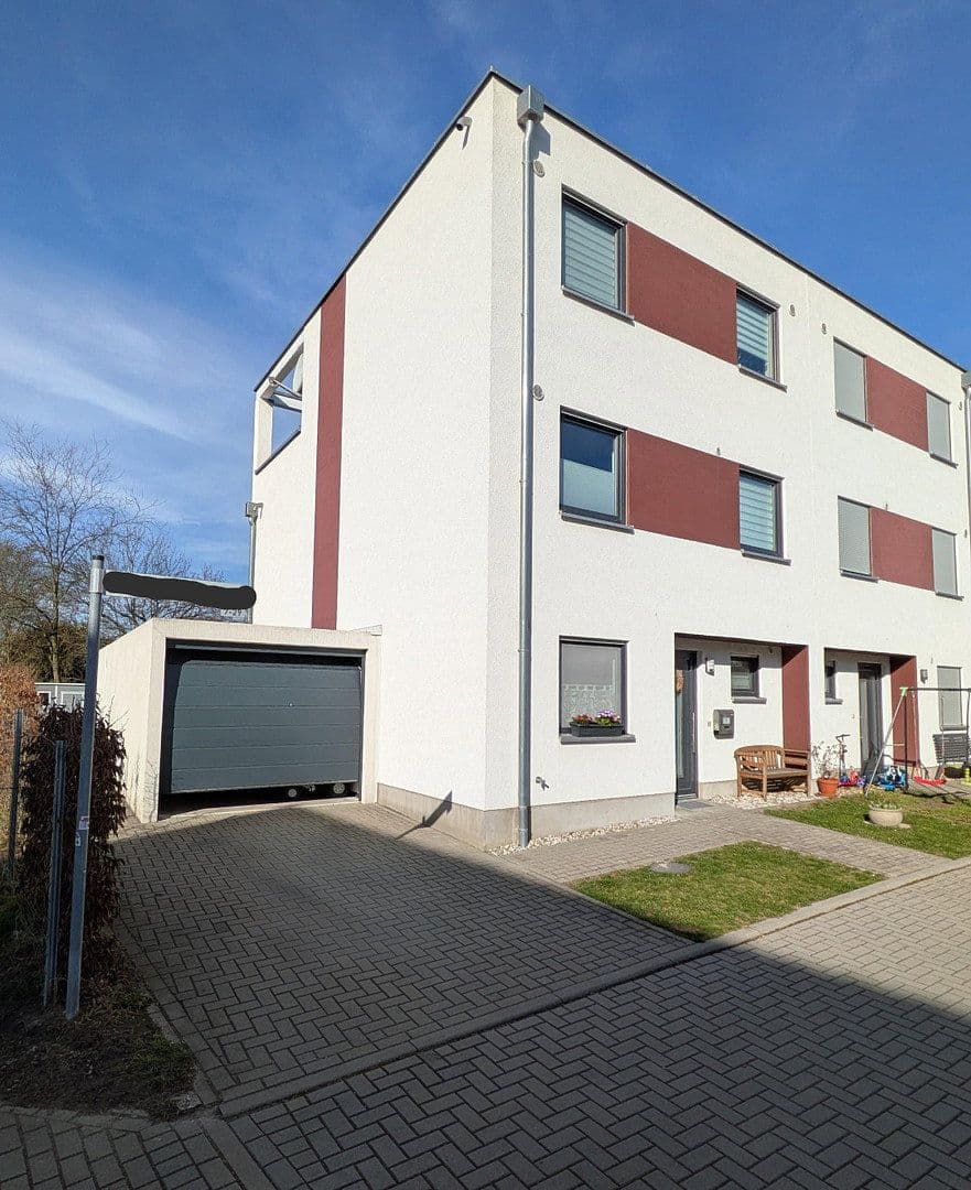 Prodej domu 135 m², pozemek 294 m², Delitzsch, Sasko Prodej domu 135 m², pozemek 294 m², Delitzsch, Sasko