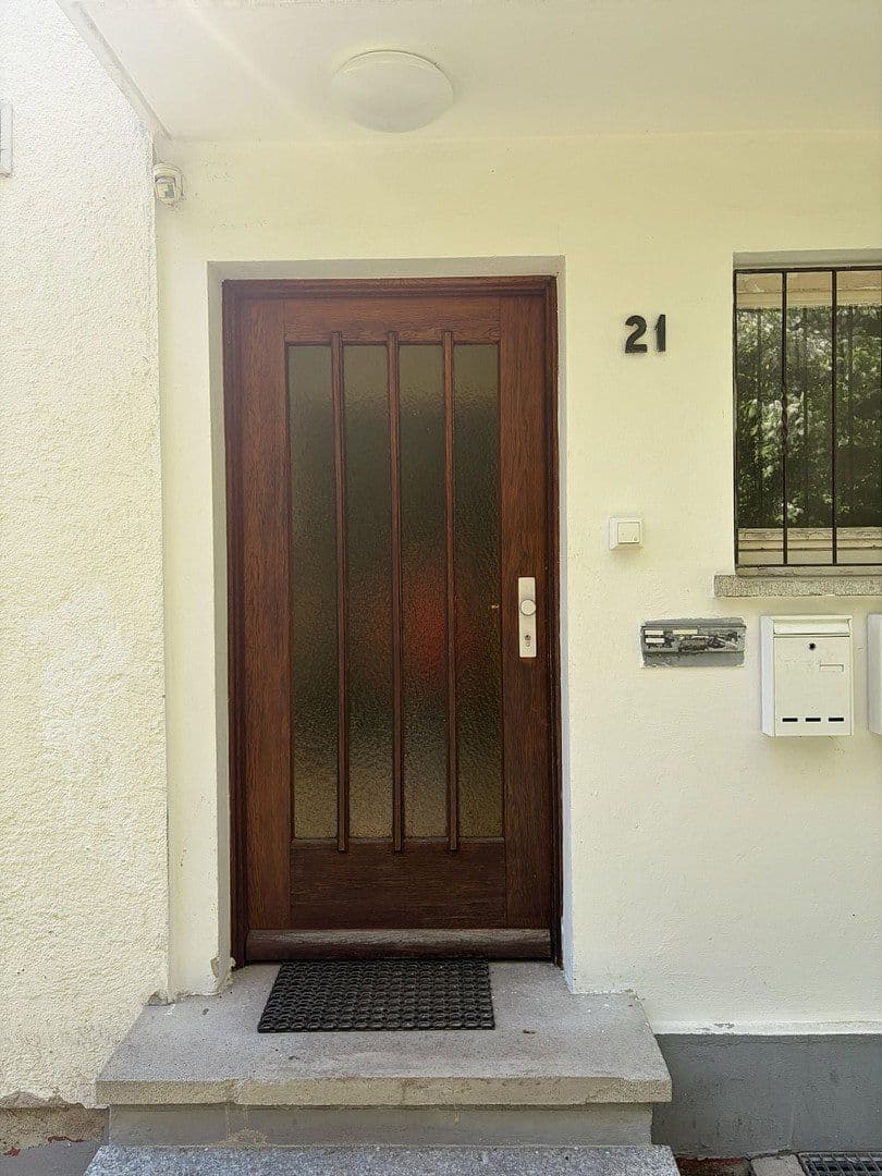 Prodej domu 120 m², pozemek 512 m², Rieslingweg 21, Ulm, Bádensko-Württembersko Prodej domu 120 m², pozemek 512 m², Rieslingweg 21, Ulm, Bádensko-Württembersko