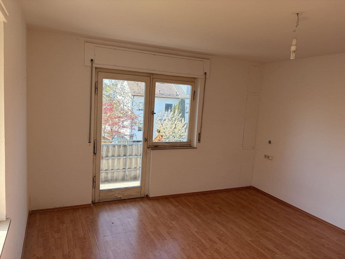 Prodej domu 120 m², pozemek 512 m², Rieslingweg 21, Ulm, Bádensko-Württembersko Prodej domu 120 m², pozemek 512 m², Rieslingweg 21, Ulm, Bádensko-Württembersko