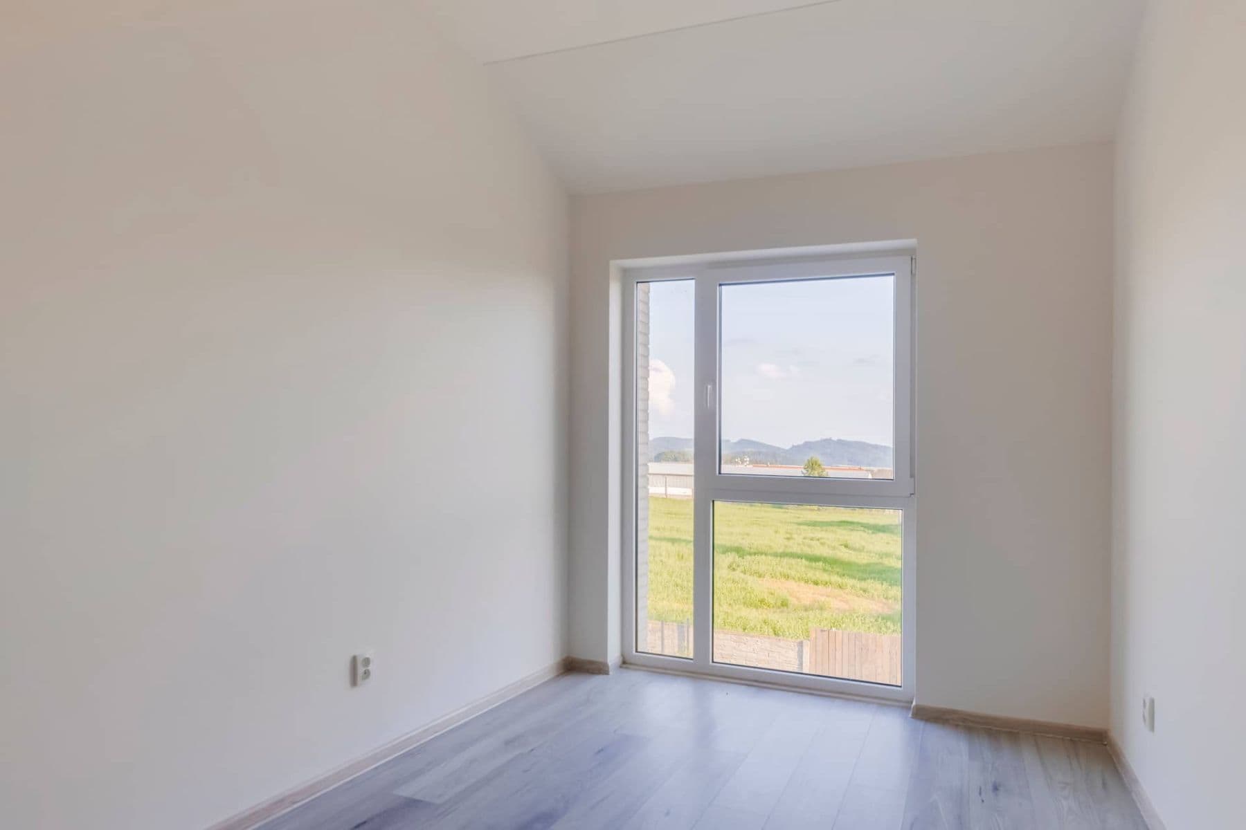 Prodej domu 116 m², pozemek 294 m², Pětihosty, Středočeský kraj Prodej domu 116 m², pozemek 294 m², Pětihosty, Středočeský kraj