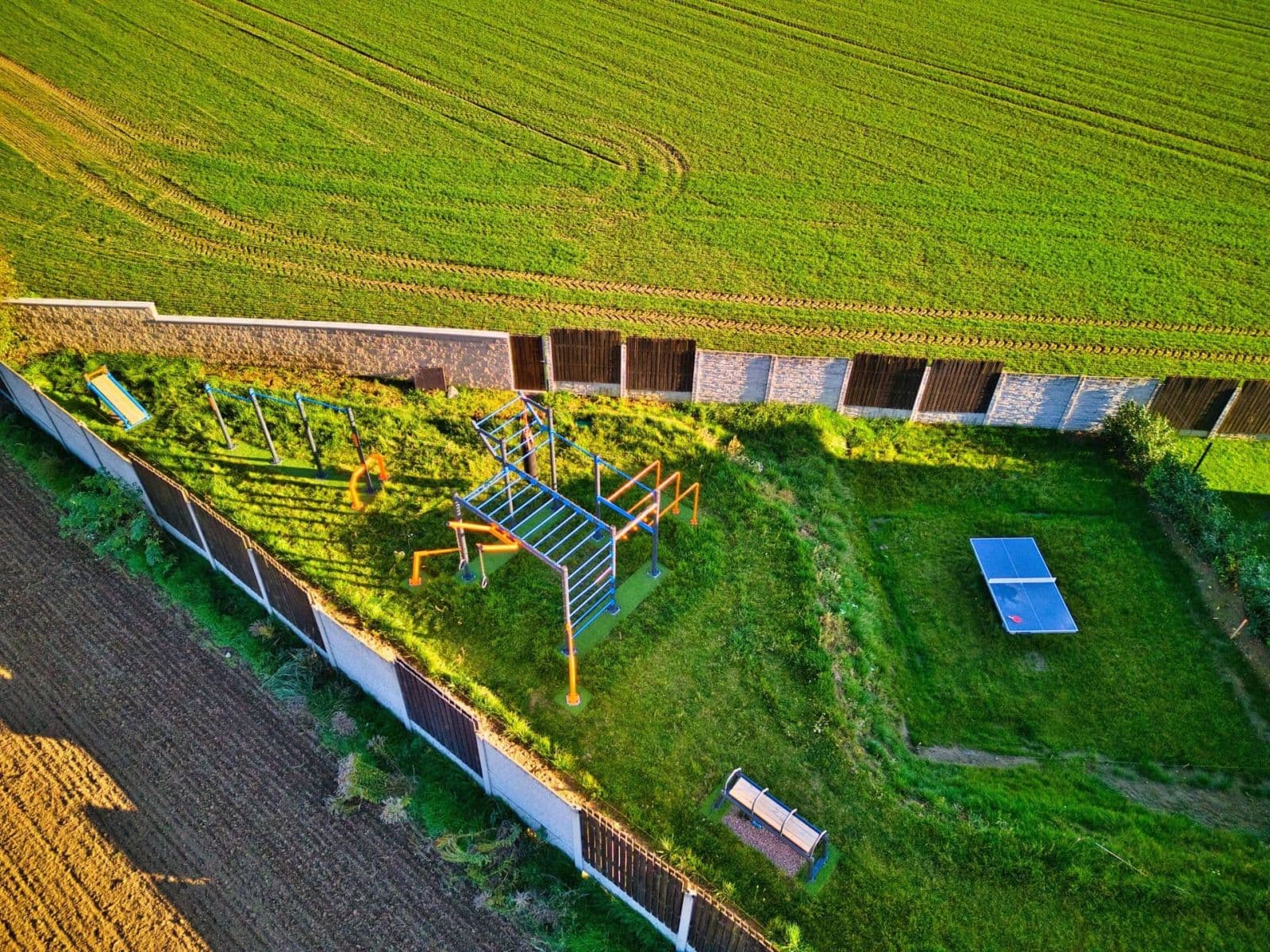 Prodej domu 116 m², pozemek 294 m², Pětihosty, Středočeský kraj Prodej domu 116 m², pozemek 294 m², Pětihosty, Středočeský kraj