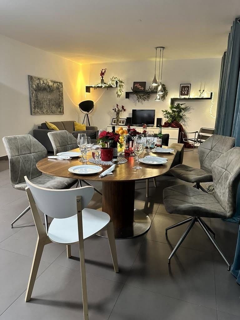 Pronájem bytu 3+1 108 m², Beuthstr. 14, Berlin, Berlín Pronájem bytu 3+1 108 m², Beuthstr. 14, Berlin, Berlín