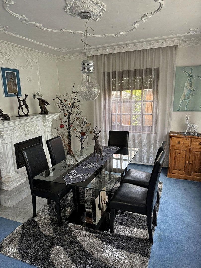 Prodej domu 215 m², pozemek 768 m², Mörsdorf, Porýní-Falc Prodej domu 215 m², pozemek 768 m², Mörsdorf, Porýní-Falc