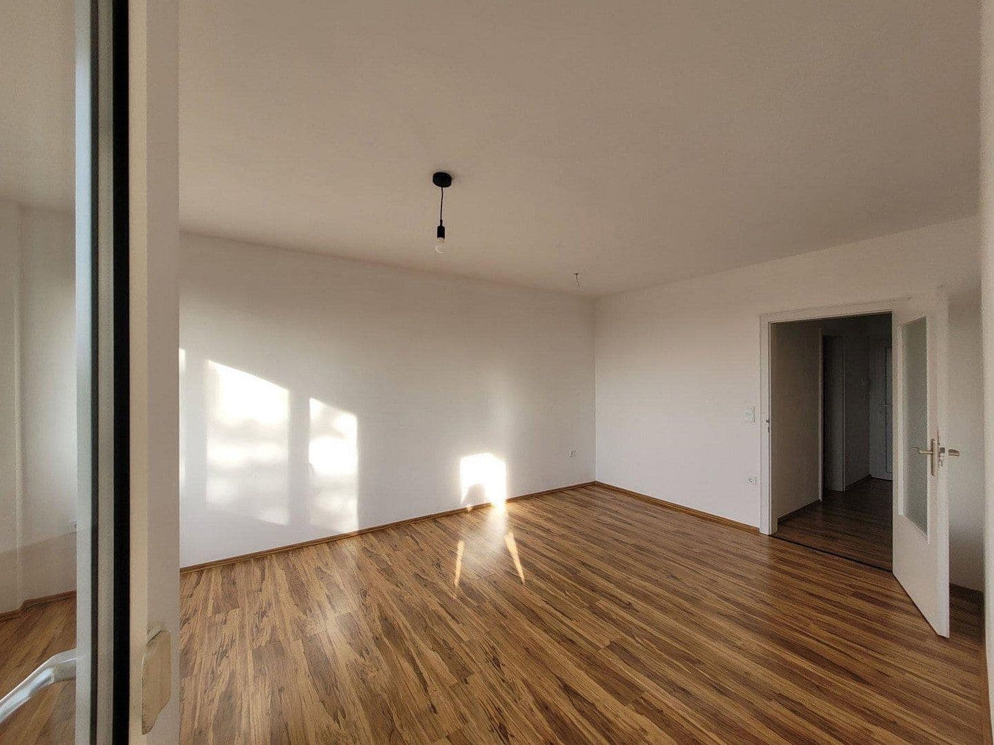 Prodej bytu 2+1 44 m², Bielefeld, Severní Porýní-Vestfálsko Prodej bytu 2+1 44 m², Bielefeld, Severní Porýní-Vestfálsko
