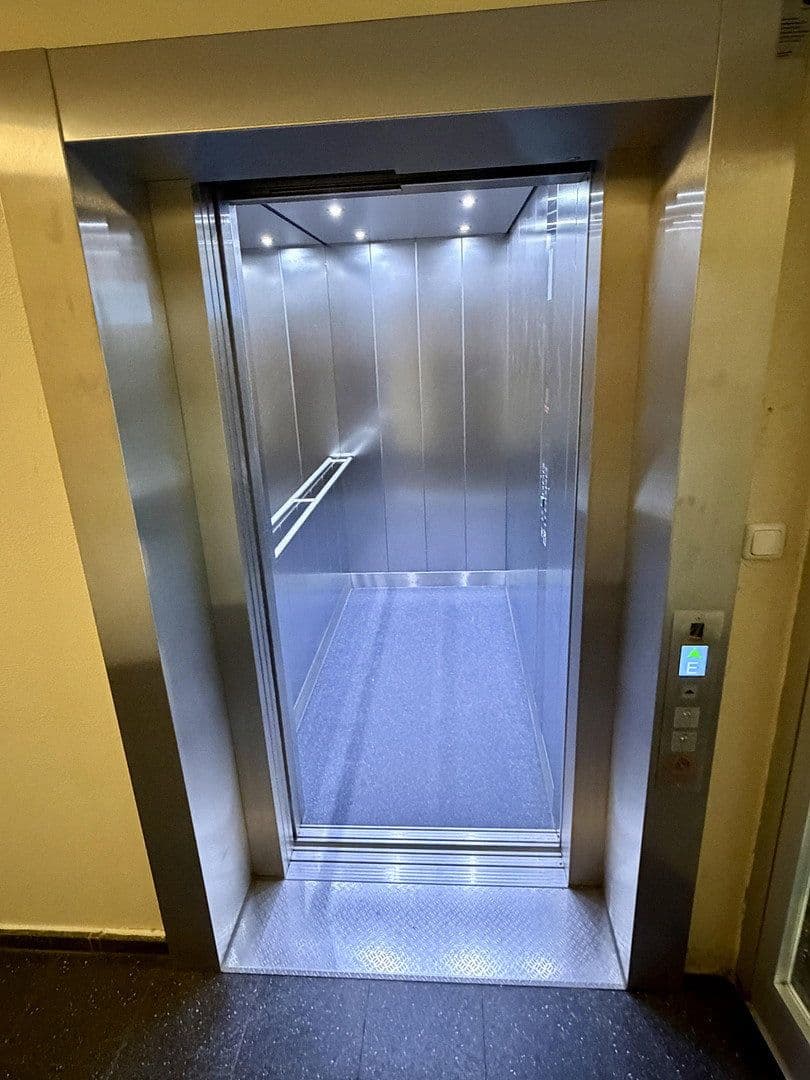 Pronájem bytu 1+1 39 m², Geesthachter Str. 150, Geesthacht, Šlesvicko-Holštýnsko Pronájem bytu 1+1 39 m², Geesthachter Str. 150, Geesthacht, Šlesvicko-Holštýnsko