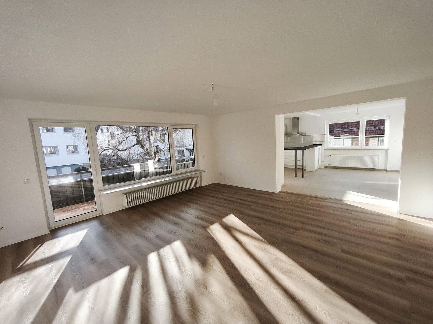 Pronájem bytu 5+1 112 m², Karlsruhe, Bádensko-Württembersko Pronájem bytu 5+1 112 m², Karlsruhe, Bádensko-Württembersko