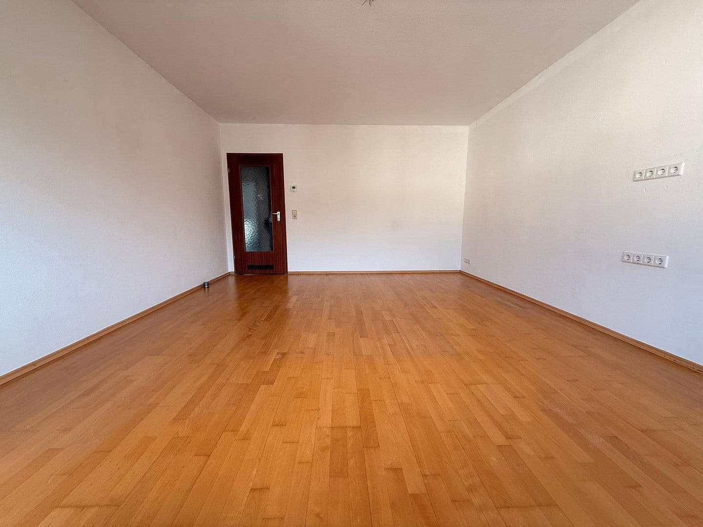 Pronájem bytu 3+1 70 m², Nordbahnstr. 99, Kaiserslautern, Porýní-Falc Pronájem bytu 3+1 70 m², Nordbahnstr. 99, Kaiserslautern, Porýní-Falc