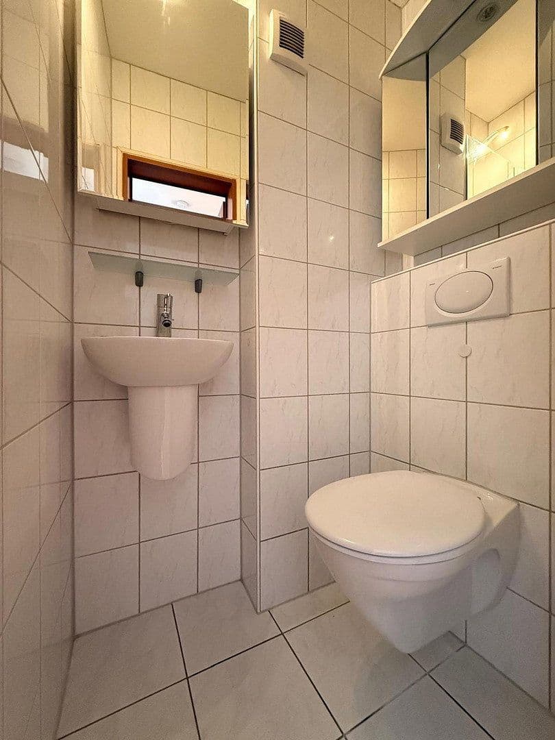 Pronájem bytu 3+1 70 m², Nordbahnstr. 99, Kaiserslautern, Porýní-Falc Pronájem bytu 3+1 70 m², Nordbahnstr. 99, Kaiserslautern, Porýní-Falc