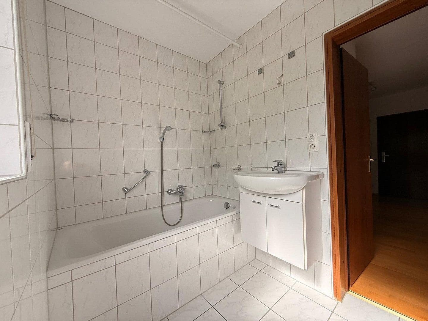 Pronájem bytu 3+1 70 m², Nordbahnstr. 99, Kaiserslautern, Porýní-Falc Pronájem bytu 3+1 70 m², Nordbahnstr. 99, Kaiserslautern, Porýní-Falc