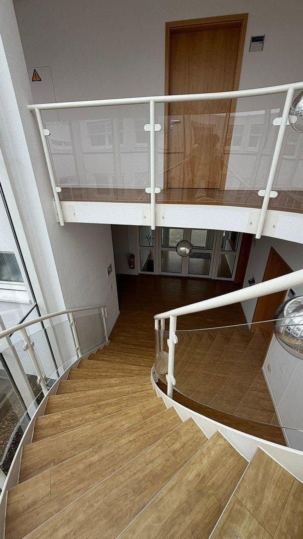 Pronájem kanceláře 932 m², Fußgönheim, Porýní-Falc Pronájem kanceláře 932 m², Fußgönheim, Porýní-Falc