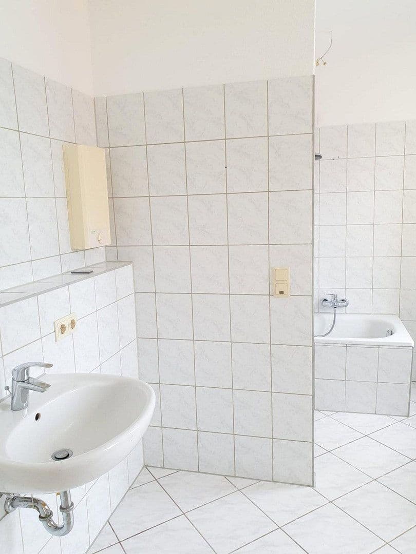 Pronájem bytu 5+1 143 m², Augustusburger Straße 54, Flöha, Sasko Pronájem bytu 5+1 143 m², Augustusburger Straße 54, Flöha, Sasko