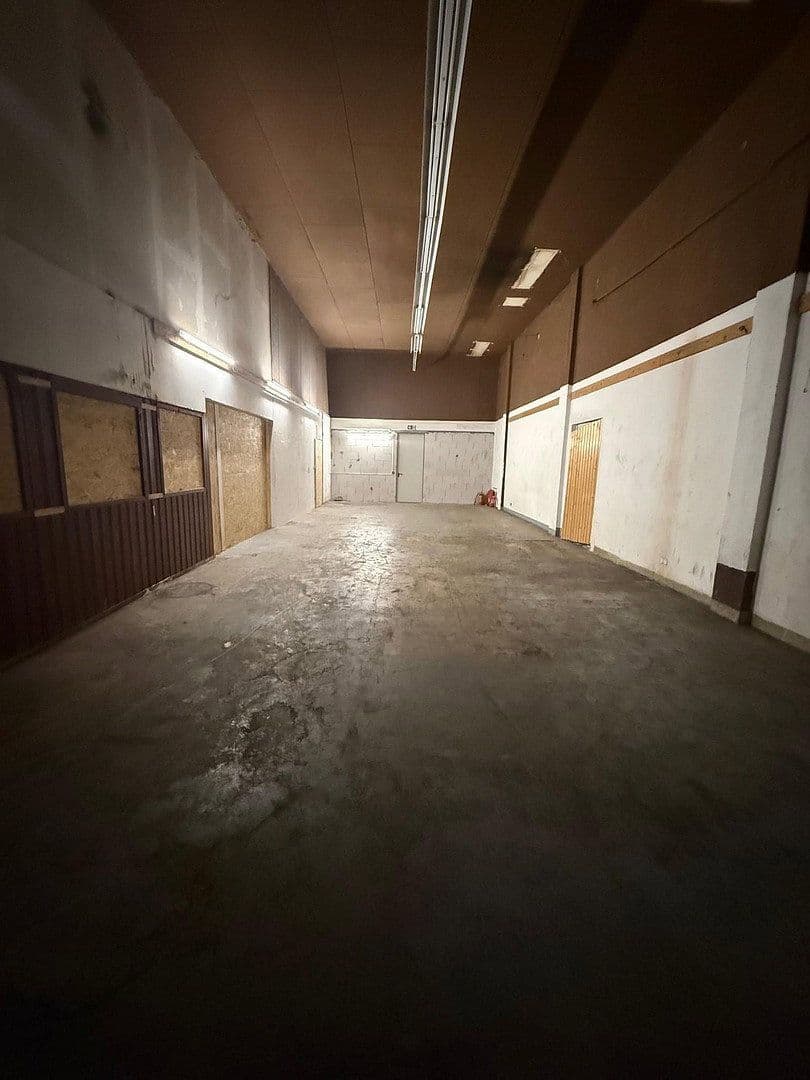 Pronájem nebytového prostoru 115 m², Friedhofstraße 14, Klingenberg am Main, Bavorsko Pronájem nebytového prostoru 115 m², Friedhofstraße 14, Klingenberg am Main, Bavorsko