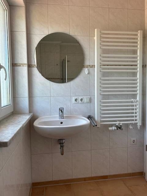 Prodej domu 150 m², pozemek 291 m², Brunnenstraße 2, Ottenhofen, Bavorsko Prodej domu 150 m², pozemek 291 m², Brunnenstraße 2, Ottenhofen, Bavorsko