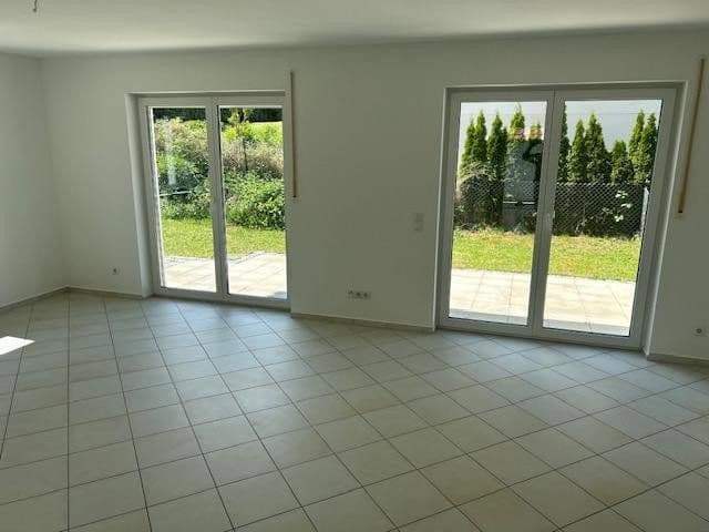 Prodej domu 150 m², pozemek 291 m², Brunnenstraße 2, Ottenhofen, Bavorsko Prodej domu 150 m², pozemek 291 m², Brunnenstraße 2, Ottenhofen, Bavorsko