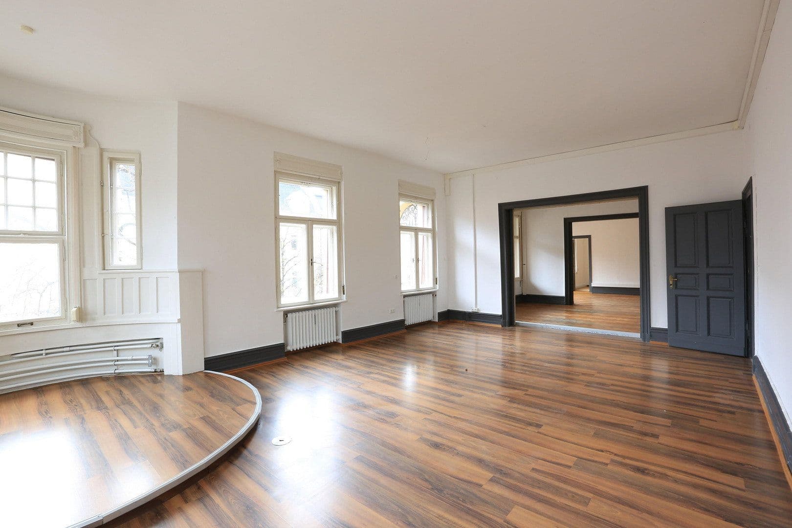 Pronájem kanceláře 321 m², Augsburg, Bavorsko Pronájem kanceláře 321 m², Augsburg, Bavorsko