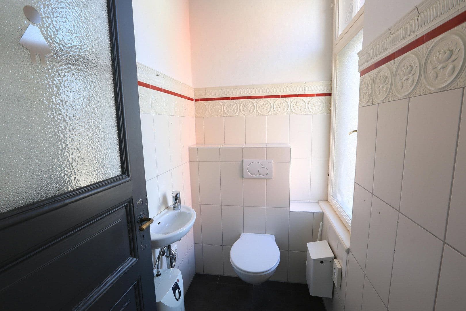 Pronájem kanceláře 321 m², Augsburg, Bavorsko Pronájem kanceláře 321 m², Augsburg, Bavorsko