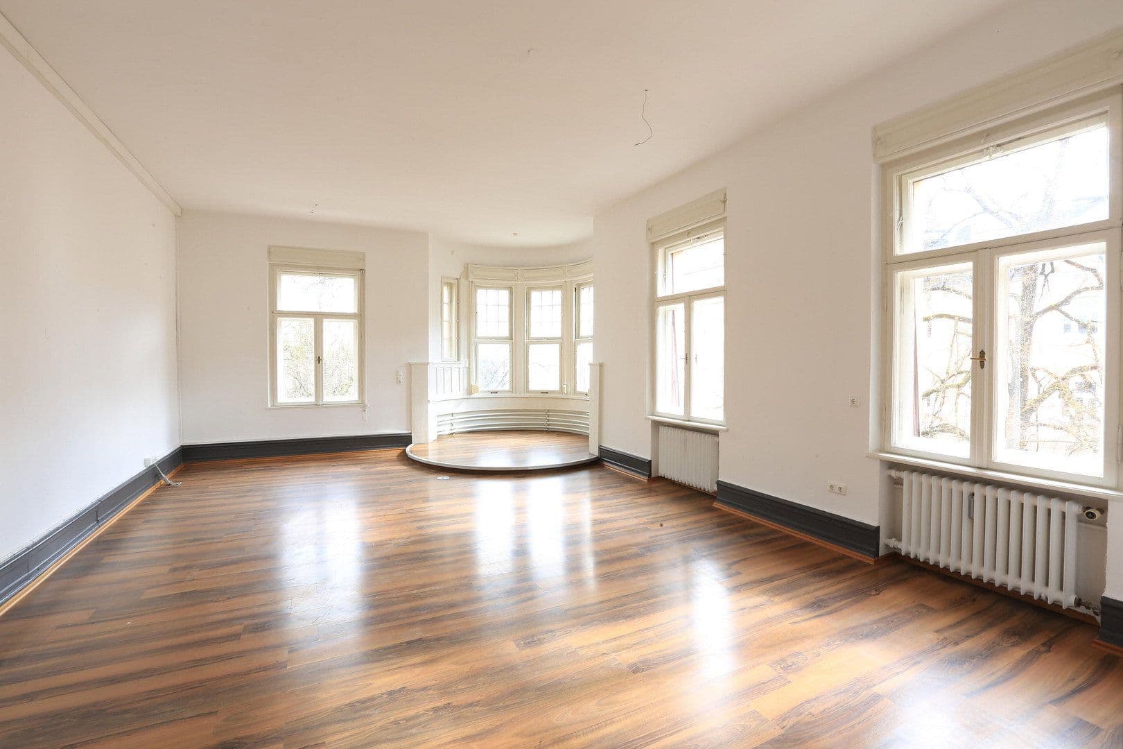 Pronájem kanceláře 321 m², Augsburg, Bavorsko Pronájem kanceláře 321 m², Augsburg, Bavorsko