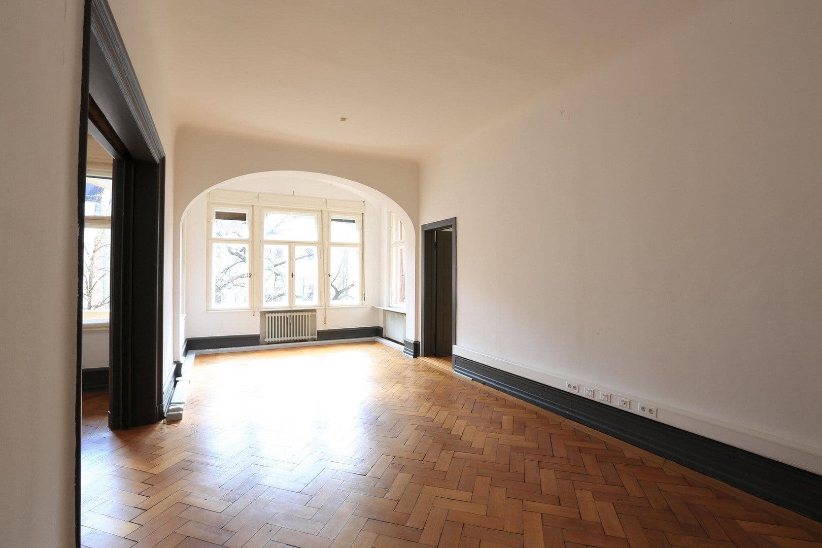 Pronájem kanceláře 321 m², Augsburg, Bavorsko Pronájem kanceláře 321 m², Augsburg, Bavorsko