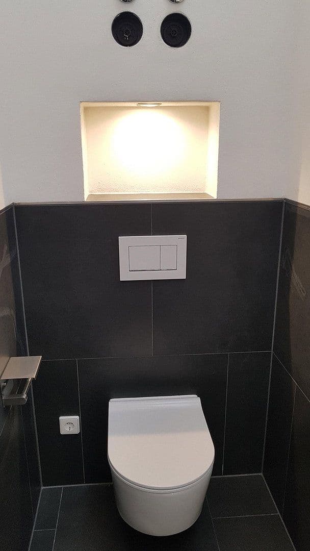 Pronájem bytu 4+1 100 m², Oelsnitzer Str. 19, Hof, Bavorsko Pronájem bytu 4+1 100 m², Oelsnitzer Str. 19, Hof, Bavorsko