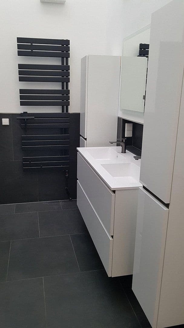 Pronájem bytu 4+1 100 m², Oelsnitzer Str. 19, Hof, Bavorsko Pronájem bytu 4+1 100 m², Oelsnitzer Str. 19, Hof, Bavorsko