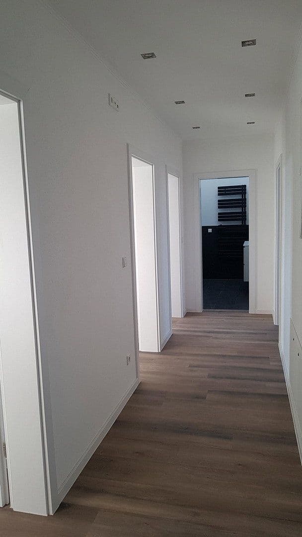 Pronájem bytu 4+1 100 m², Oelsnitzer Str. 19, Hof, Bavorsko Pronájem bytu 4+1 100 m², Oelsnitzer Str. 19, Hof, Bavorsko