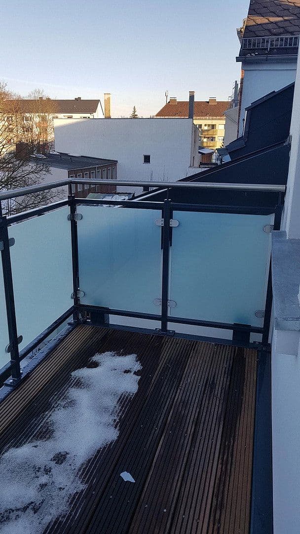 Pronájem bytu 4+1 100 m², Oelsnitzer Str. 19, Hof, Bavorsko Pronájem bytu 4+1 100 m², Oelsnitzer Str. 19, Hof, Bavorsko