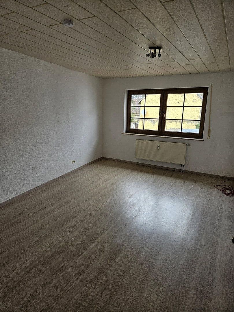 Pronájem bytu 3+1 97 m², Ingelheim am Rhein, Porýní-Falc Pronájem bytu 3+1 97 m², Ingelheim am Rhein, Porýní-Falc