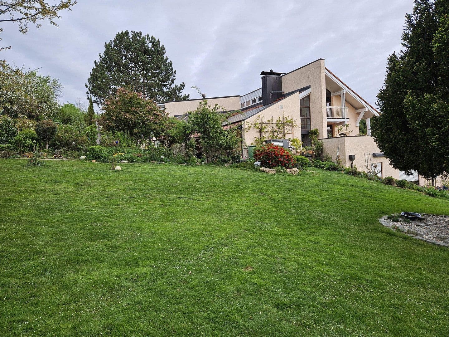 Prodej domu 290 m², pozemek 2.800 m², Pfarrkirchen, Bavorsko Prodej domu 290 m², pozemek 2.800 m², Pfarrkirchen, Bavorsko