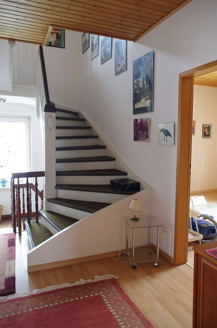 Prodej domu 216 m², pozemek 580 m², Sankt Johanner Straße 49, Saarbrücken, Země Sársko Prodej domu 216 m², pozemek 580 m², Sankt Johanner Straße 49, Saarbrücken, Země Sársko
