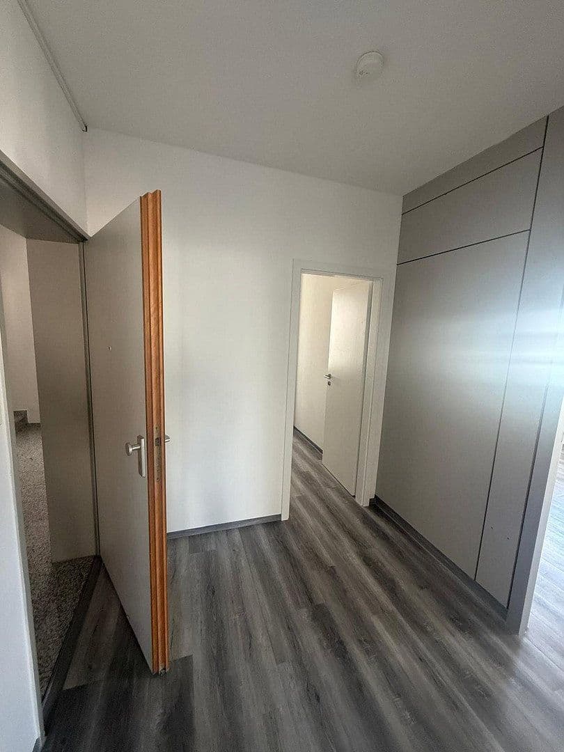Pronájem bytu 3+1 90 m², Schwabstraße 6, Sigmaringen, Bádensko-Württembersko Pronájem bytu 3+1 90 m², Schwabstraße 6, Sigmaringen, Bádensko-Württembersko