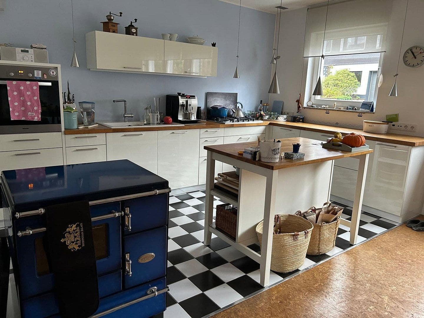 Prodej domu 213 m², pozemek 313 m², Wuppertal, Severní Porýní-Vestfálsko Prodej domu 213 m², pozemek 313 m², Wuppertal, Severní Porýní-Vestfálsko