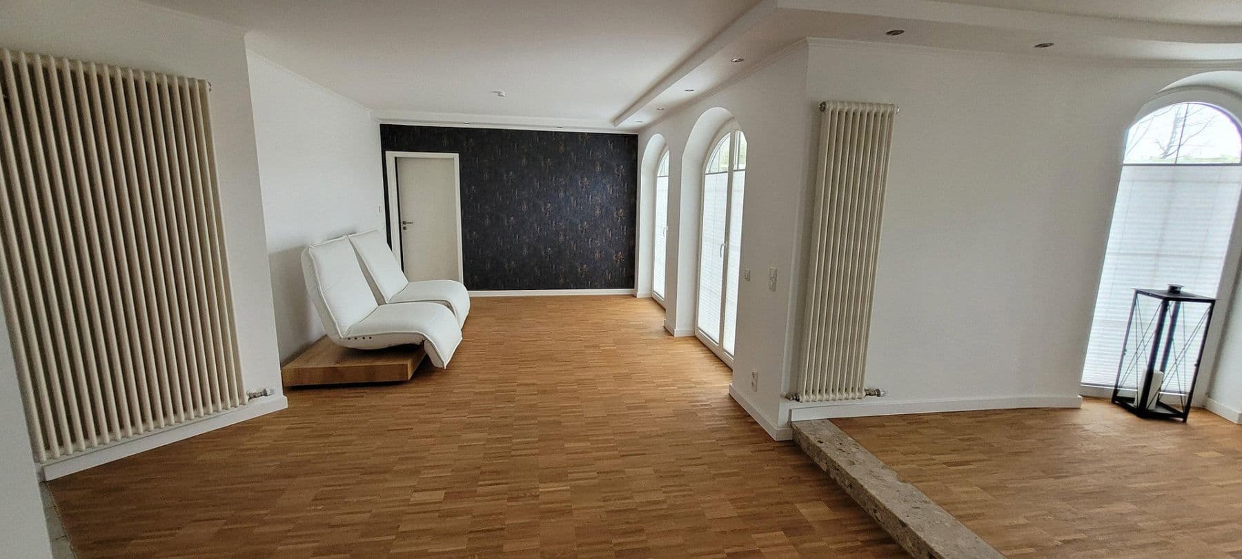Prodej domu 250 m², pozemek 2.284 m², Schwerin, Mecklenburg-Vorpommern Prodej domu 250 m², pozemek 2.284 m², Schwerin, Mecklenburg-Vorpommern