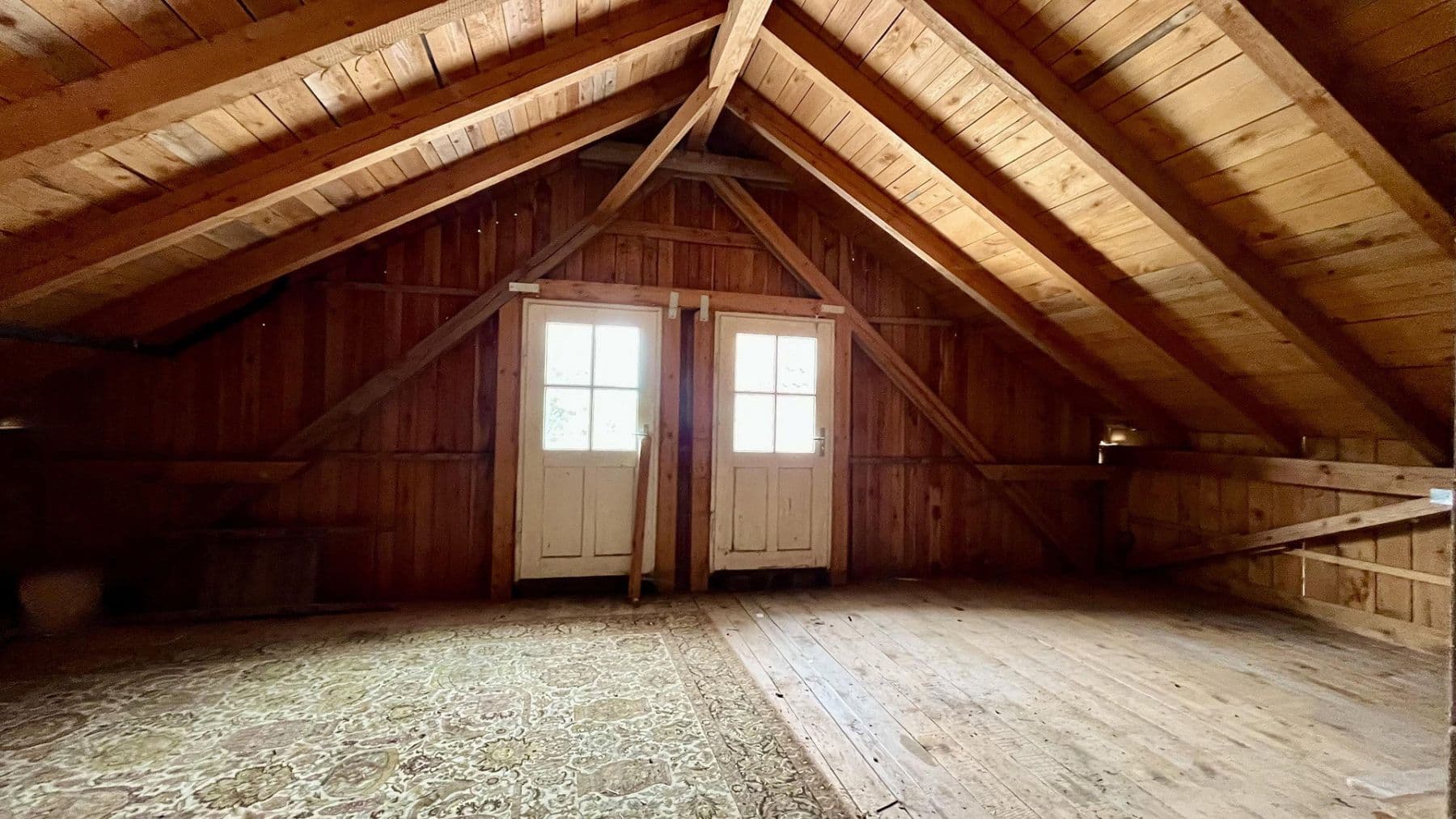 Prodej domu 340 m², pozemek 5.400 m², Massing, Bavorsko Prodej domu 340 m², pozemek 5.400 m², Massing, Bavorsko