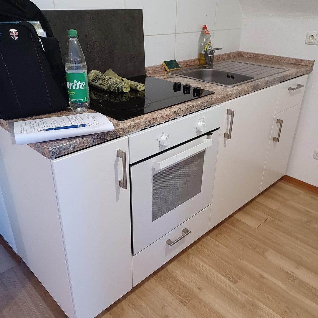 Pronájem bytu 1+1 45 m², Fürth, Bavorsko Pronájem bytu 1+1 45 m², Fürth, Bavorsko