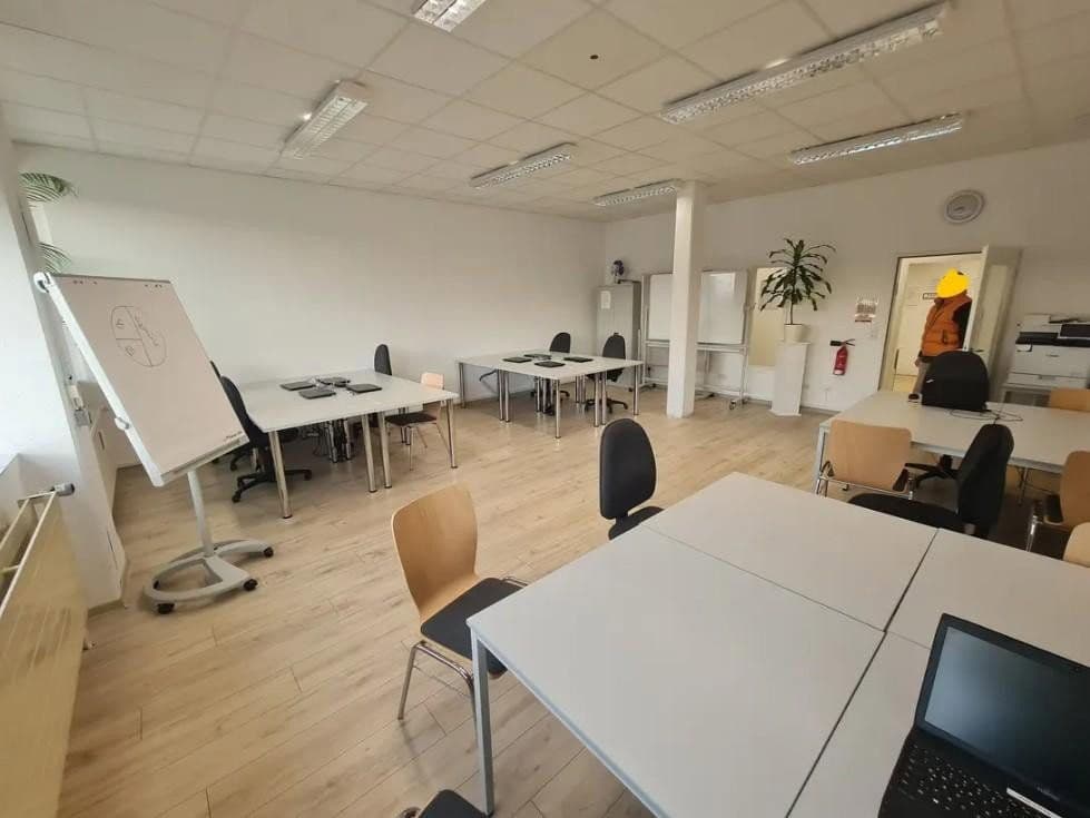 Pronájem kanceláře 288 m², Ingelheim am Rhein, Porýní-Falc Pronájem kanceláře 288 m², Ingelheim am Rhein, Porýní-Falc