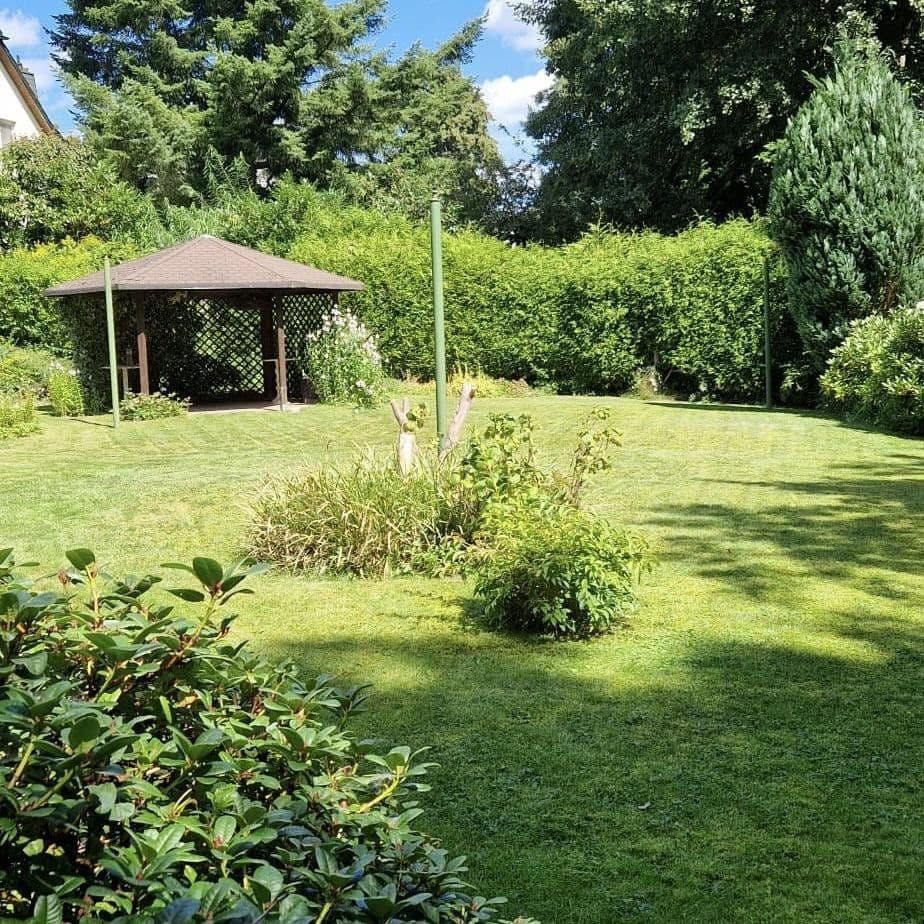 Prodej domu 115 m², pozemek 2.082 m², Lindenallee 43, Mühlenbecker Land, Braniborsko Prodej domu 115 m², pozemek 2.082 m², Lindenallee 43, Mühlenbecker Land, Braniborsko