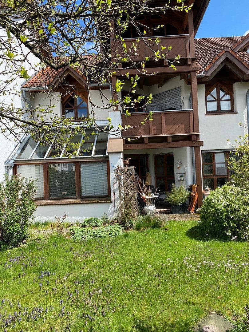 Prodej domu 157 m², pozemek 283 m², Leutkirch im Allgäu, Bádensko-Württembersko Prodej domu 157 m², pozemek 283 m², Leutkirch im Allgäu, Bádensko-Württembersko