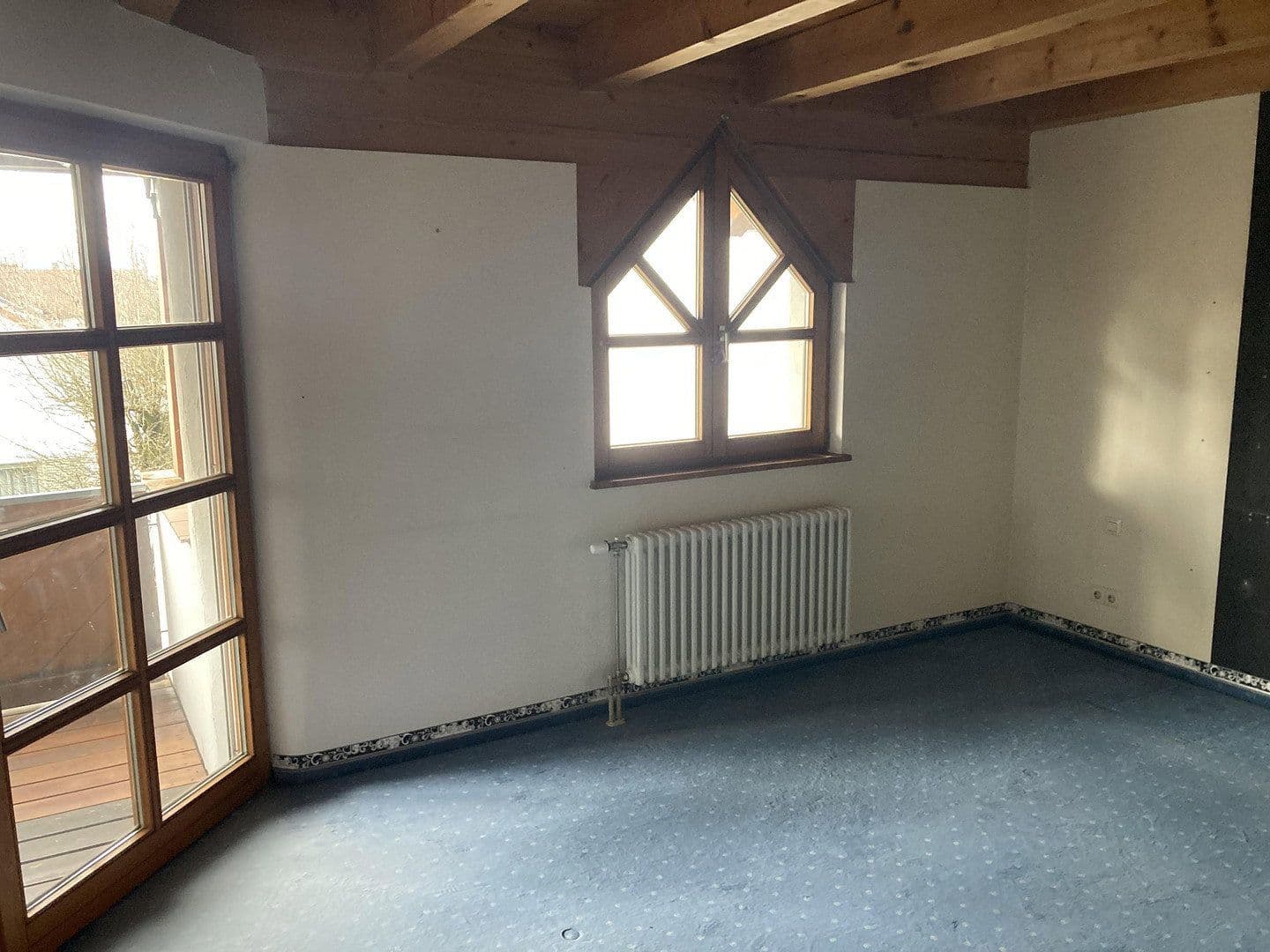 Prodej domu 157 m², pozemek 283 m², Leutkirch im Allgäu, Bádensko-Württembersko Prodej domu 157 m², pozemek 283 m², Leutkirch im Allgäu, Bádensko-Württembersko