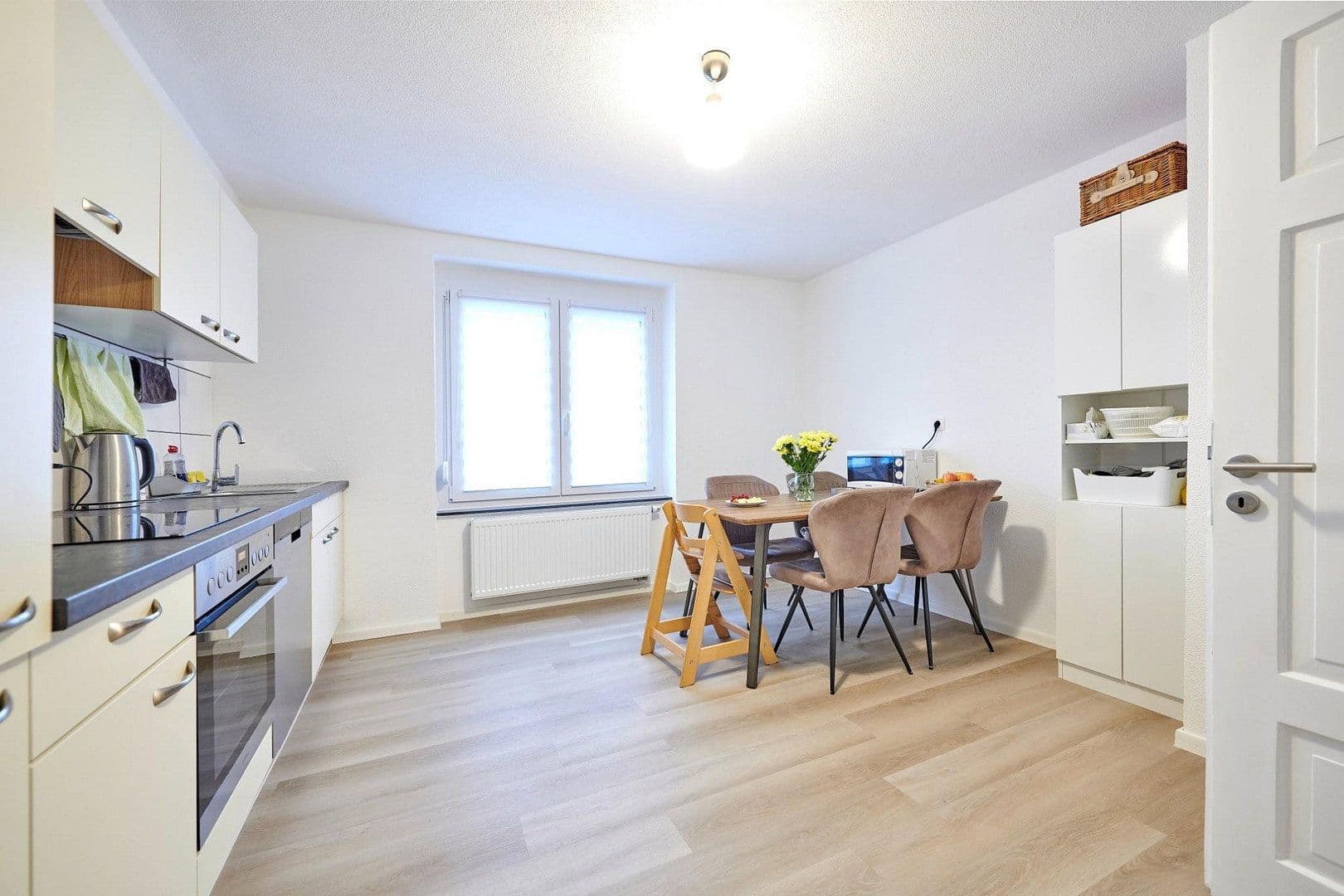 Pronájem bytu 4+1 103 m², Sigmaringen, Bádensko-Württembersko Pronájem bytu 4+1 103 m², Sigmaringen, Bádensko-Württembersko