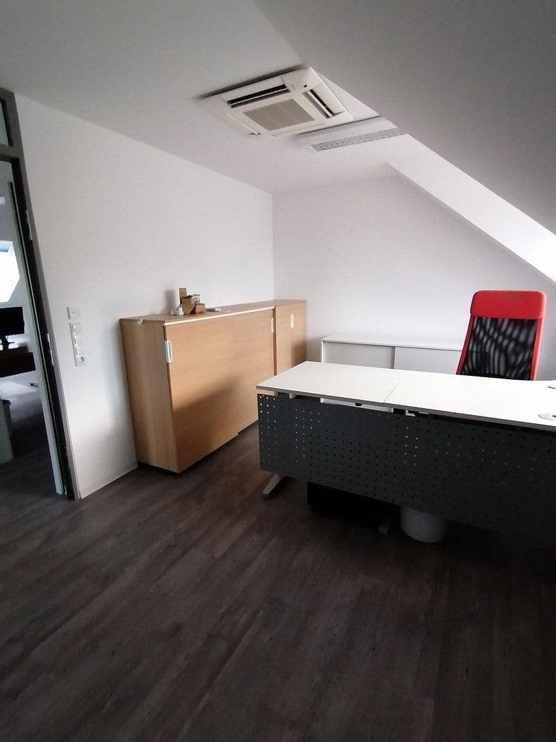 Pronájem kanceláře 90 m², Satowerstraße 75c, Kritzmow, Mecklenburg-Vorpommern Pronájem kanceláře 90 m², Satowerstraße 75c, Kritzmow, Mecklenburg-Vorpommern