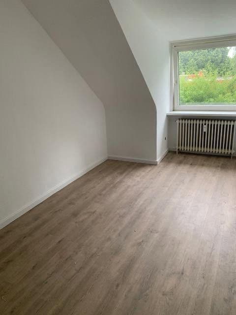 Pronájem bytu 3+1 71 m², Bei den Höfen, Hamburg, Hamburg Pronájem bytu 3+1 71 m², Bei den Höfen, Hamburg, Hamburg