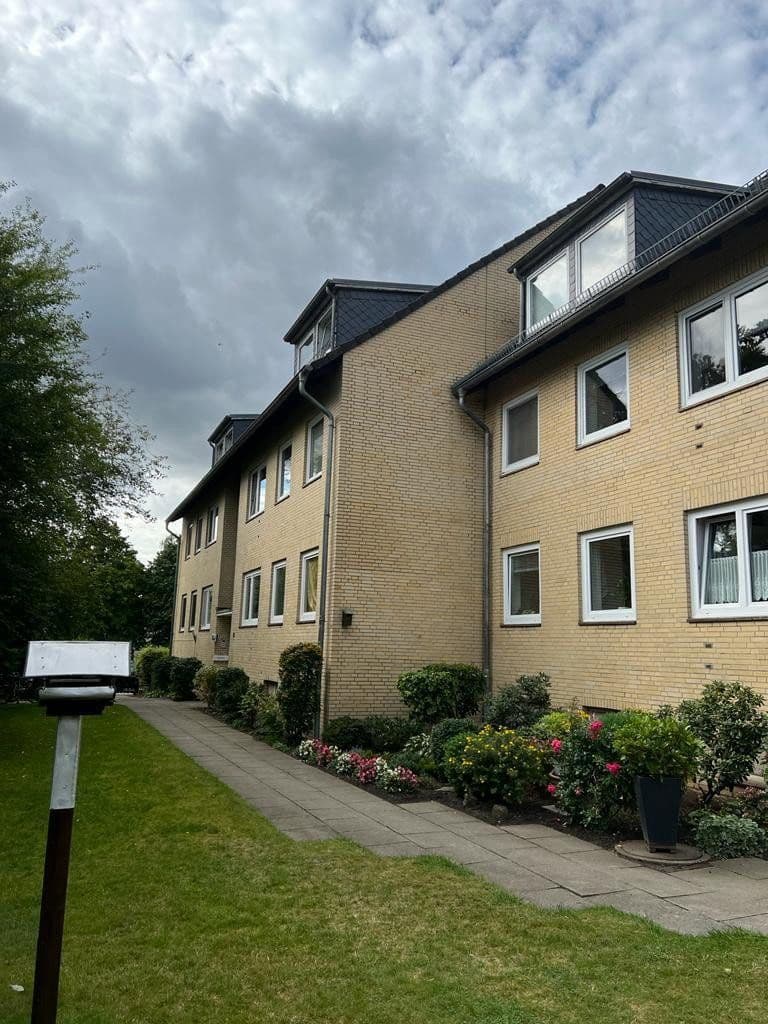 Pronájem bytu 3+1 71 m², Bei den Höfen, Hamburg, Hamburg Pronájem bytu 3+1 71 m², Bei den Höfen, Hamburg, Hamburg