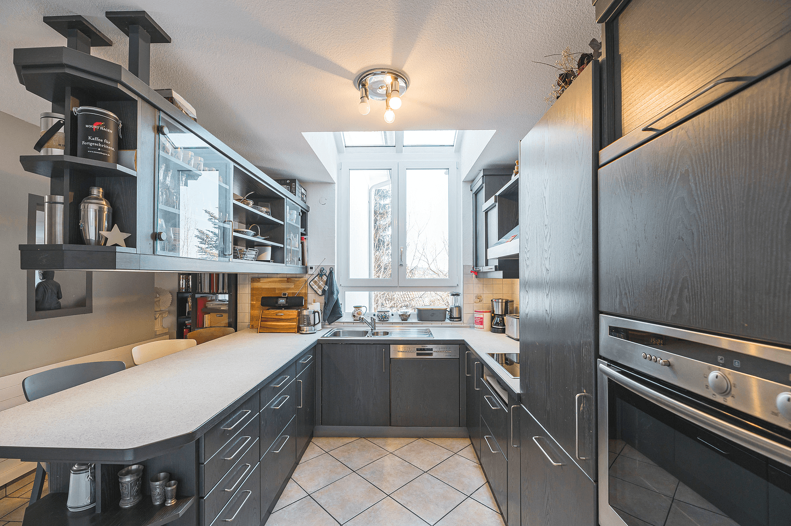 Prodej domu 283 m², pozemek 433 m², Weissach, Bádensko-Württembersko Prodej domu 283 m², pozemek 433 m², Weissach, Bádensko-Württembersko