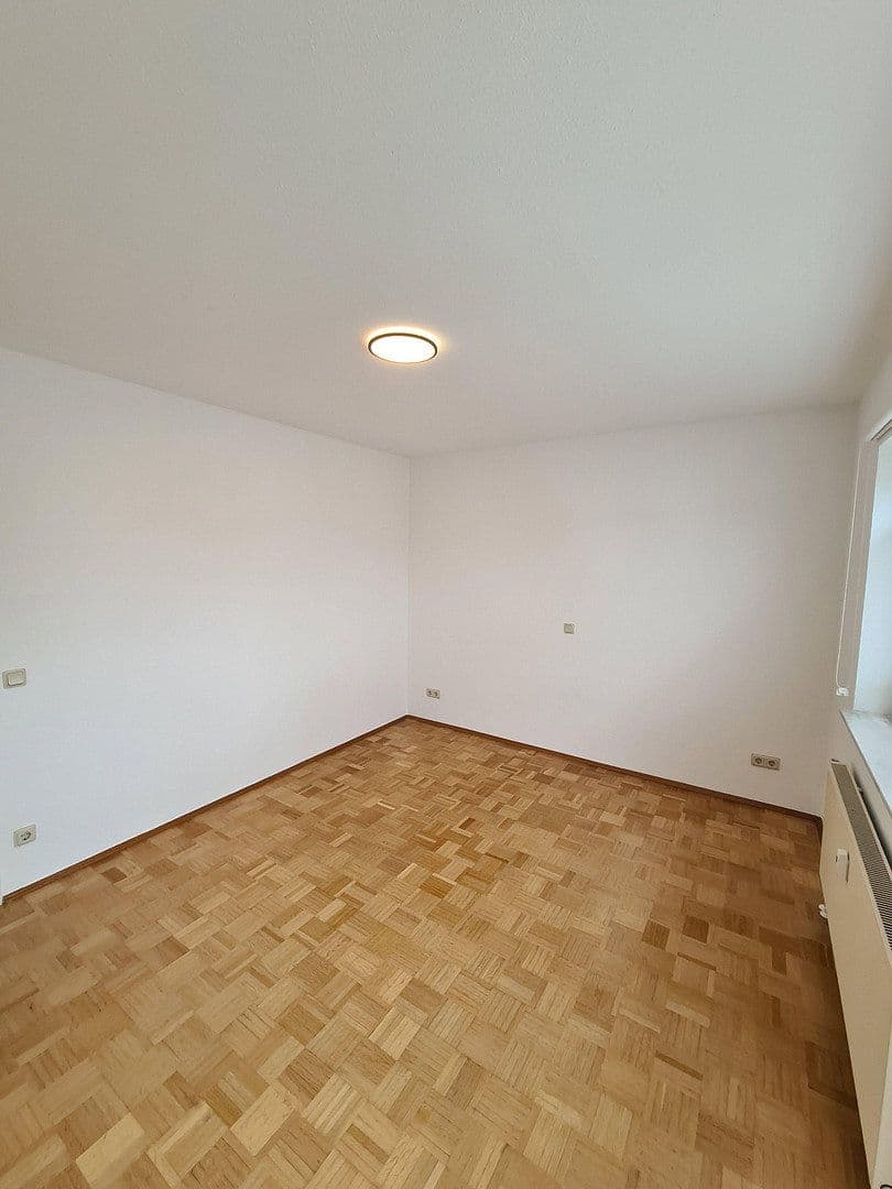 Pronájem bytu 2+1 52 m², Darmstadt, Hessen Pronájem bytu 2+1 52 m², Darmstadt, Hessen