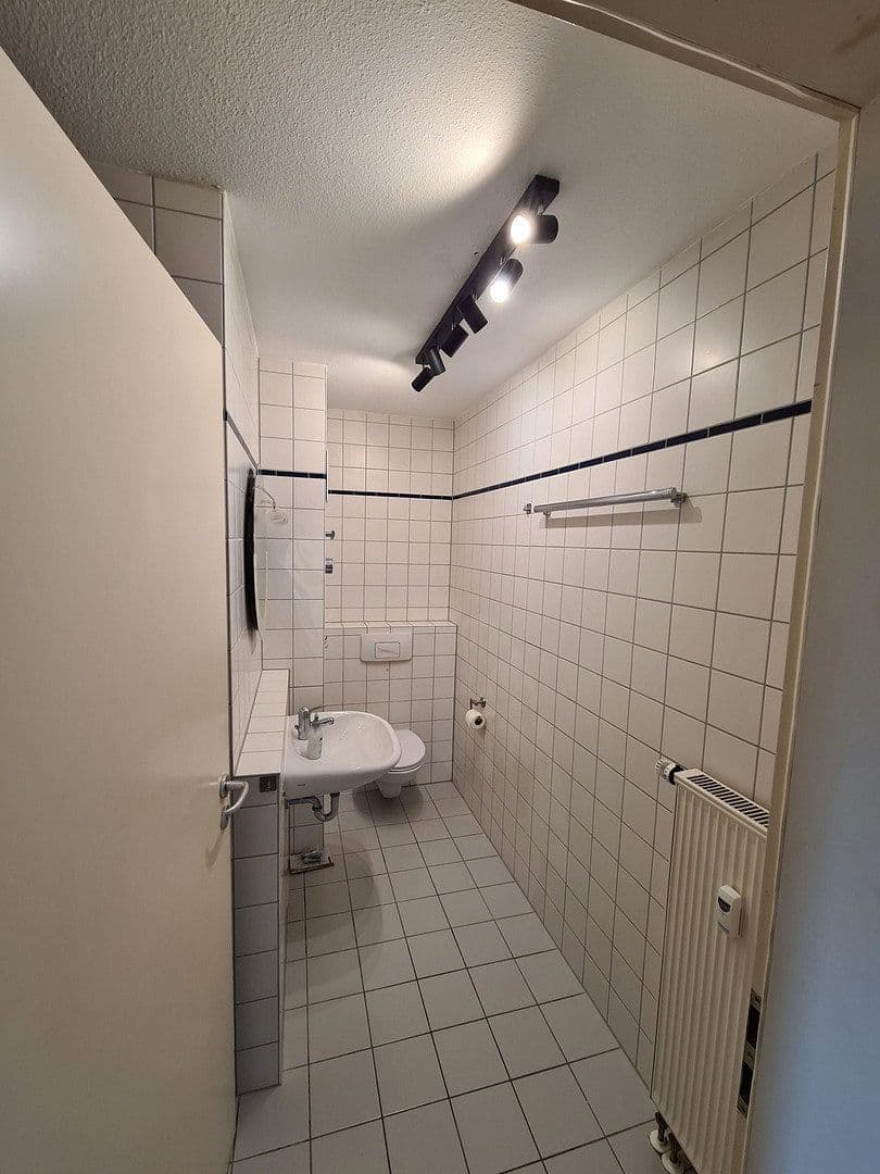 Pronájem bytu 2+1 52 m², Darmstadt, Hessen Pronájem bytu 2+1 52 m², Darmstadt, Hessen