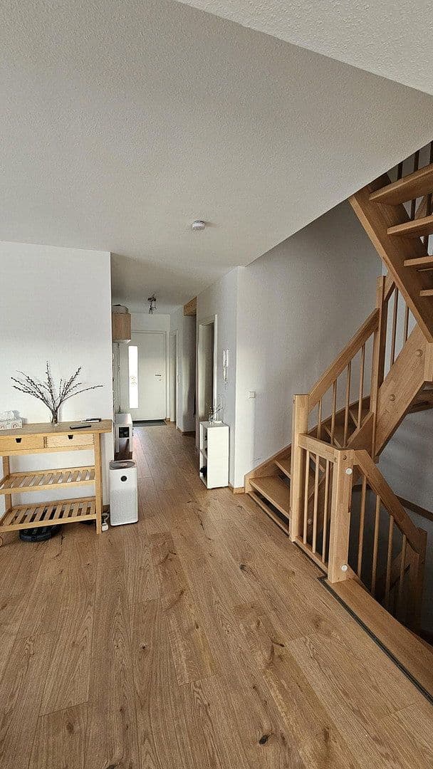 Pronájem bytu 4+kk 150 m², Schwäbisch Hall, Bádensko-Württembersko Pronájem bytu 4+kk 150 m², Schwäbisch Hall, Bádensko-Württembersko