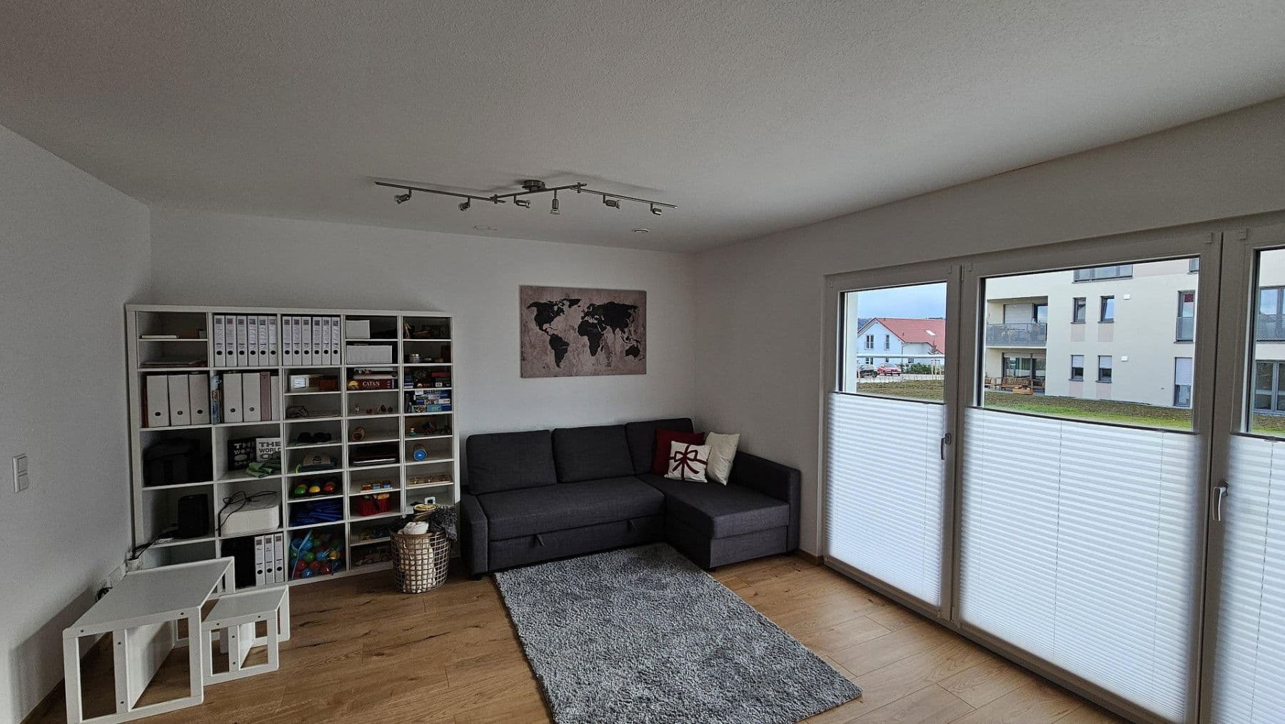 Pronájem bytu 4+kk 150 m², Schwäbisch Hall, Bádensko-Württembersko Pronájem bytu 4+kk 150 m², Schwäbisch Hall, Bádensko-Württembersko