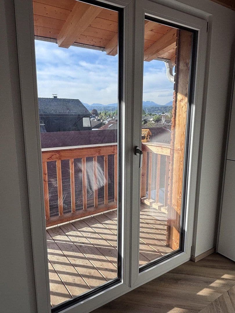 Prodej domu 146 m², pozemek 180 m², Feldkirchen-Westerham, Bavorsko Prodej domu 146 m², pozemek 180 m², Feldkirchen-Westerham, Bavorsko