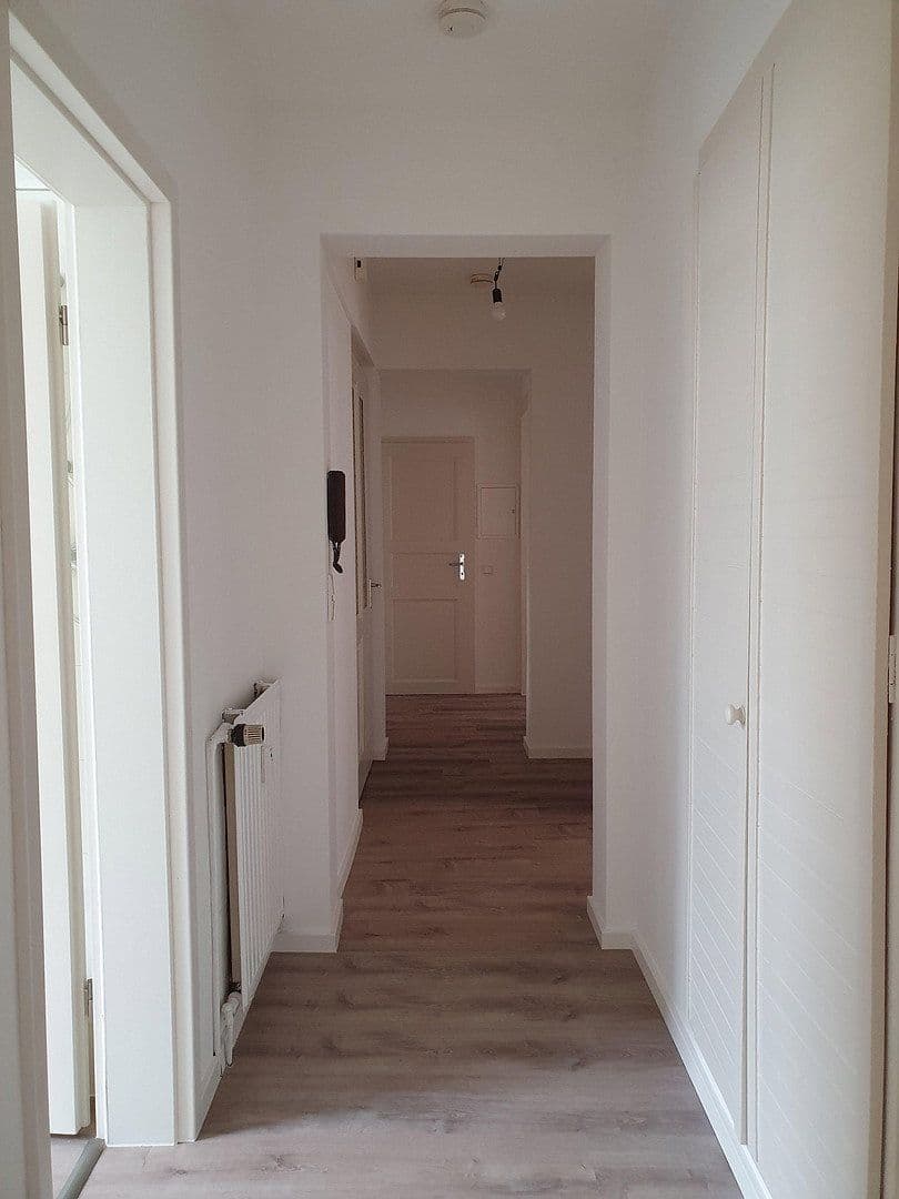 Pronájem bytu 3+1 90 m², Wuppertal OT Barmen, Severní Porýní-Vestfálsko Pronájem bytu 3+1 90 m², Wuppertal OT Barmen, Severní Porýní-Vestfálsko